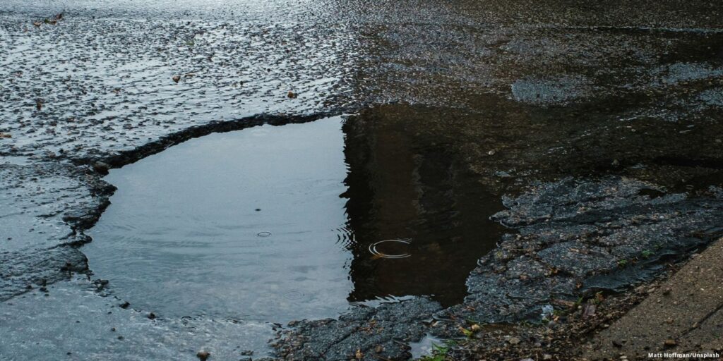 Pothole